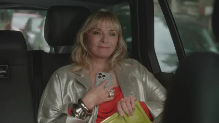 Kim Cattrall's 'And Just Like That' cameo has Twitter obsessed