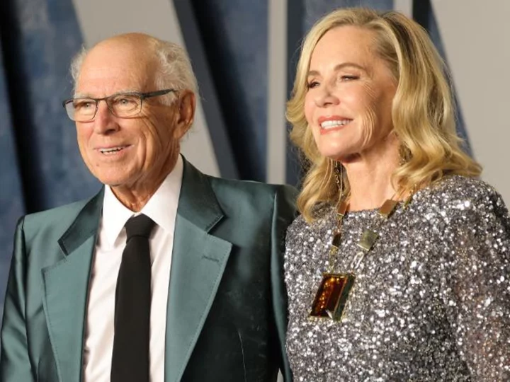 Jimmy Buffett's wife Jane Slagsvol pays tribute: 'Every cell in his body was filled with joy'