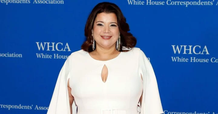 Internet slams 'The View' host Ana Navarro for sharing meme comparing gay marriage with gun violence: 'Someone take this woman’s phone away'